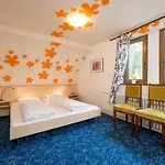 Exclusive Group House In In The Forest بيت للعطل