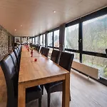 Exclusive Group House In In The Forest بيت للعطل *