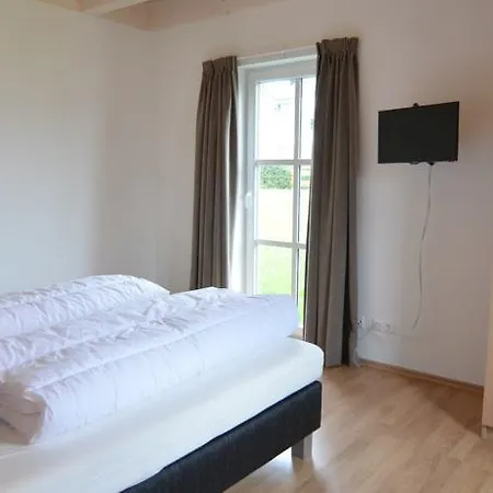 Exclusive Group House In In The Forest Prázdninový dům *