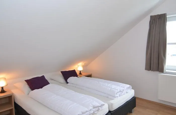 Exclusive Group House In In The Forest Hébergement de vacances