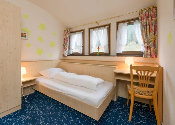 Exclusive Group House In In The Forest