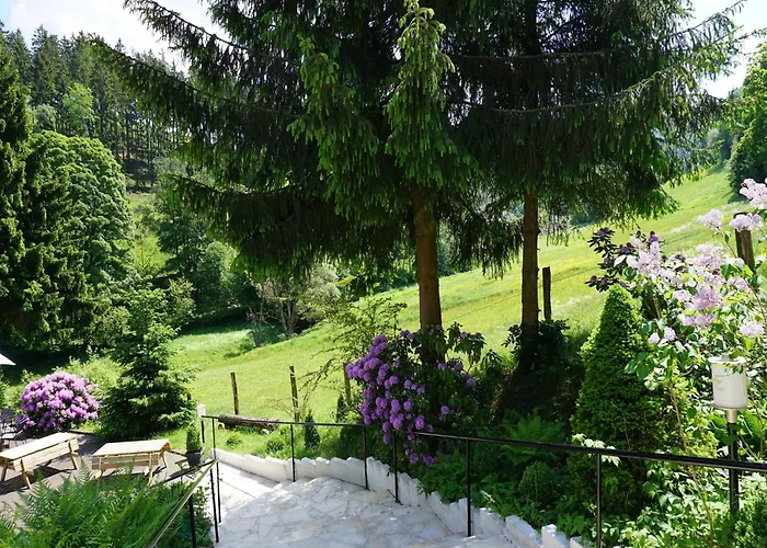 Exclusive Group House In In The Forest Feriehus